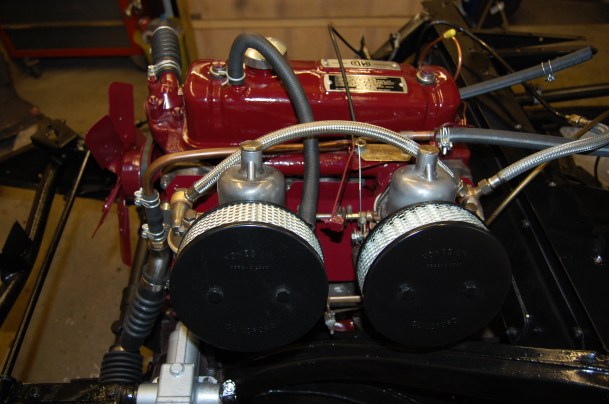 MGA 1500 engine/carburettors.