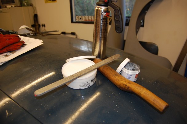 This was my first attempt at the dark art of lead loading, but I've accumulated bits of the required kit over the past few years at shows and jumbles and now's the time to give it a go. The automotive lead came from ex Citroën UK colleague Mike Walters, who had a few dozen bars in his garage, that once belonged to his father, that I believe used them in his days at Vauxhall many years ago.