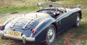 Photograph of a blue MGA 1959 1500 Roadster